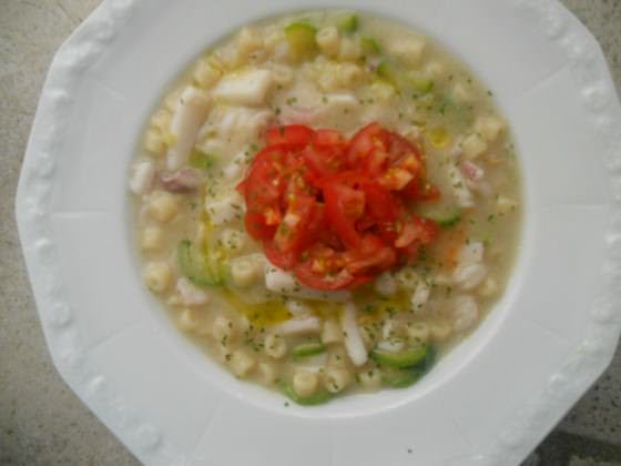 Minestra di finocchi, zucchine al profumo di mare ricetta e foto