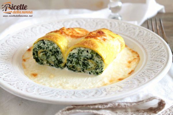 Cannelloni di frittata ripieni di spinaci e ricotta