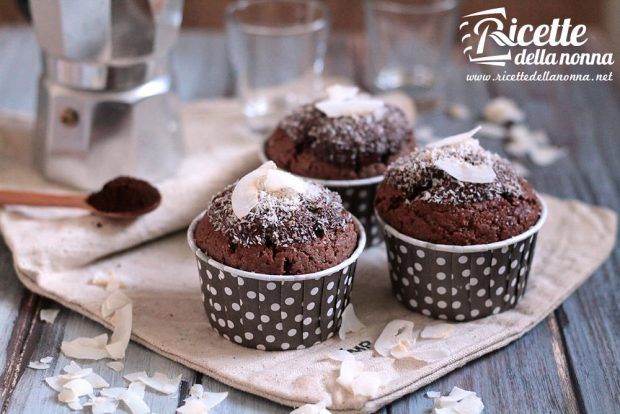 Muffin cocco e cioccolato ricetta e foto
