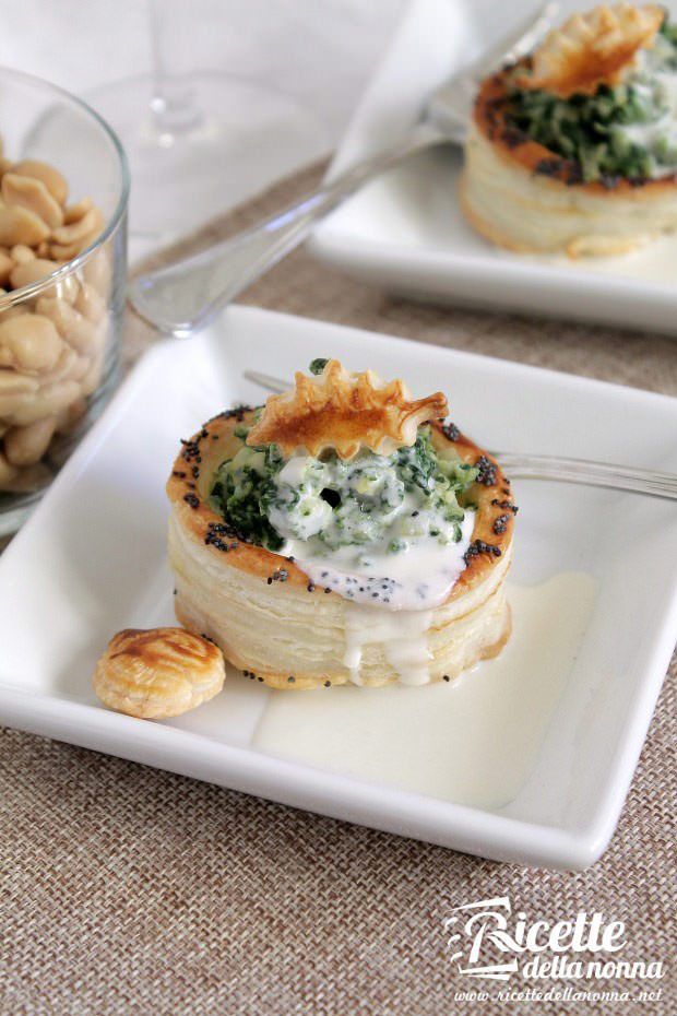 Vol au vent agli spinaci ricetta e foto