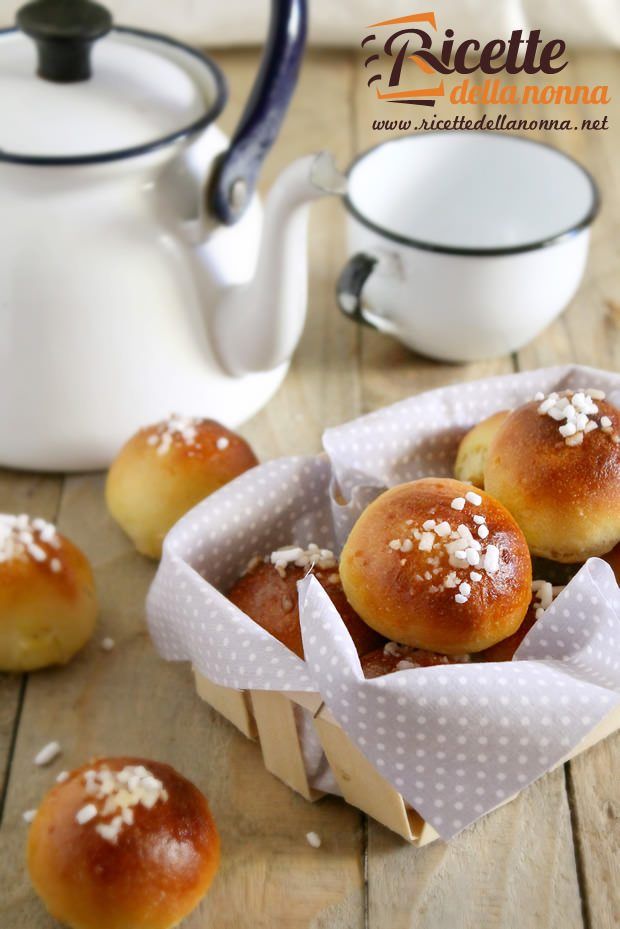 Panini dolci alla ricotta