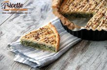 Torta salata con catalogna e speck