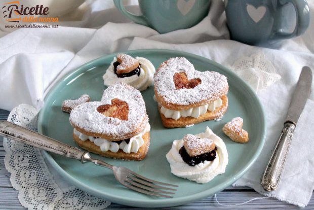 Cuori di sfoglia di San Valentino ricetta e foto