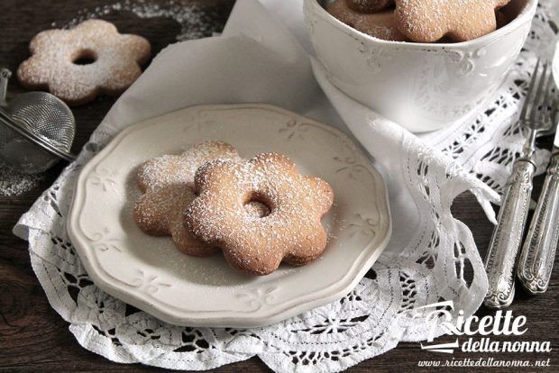 Biscottoni di riso ricetta e foto