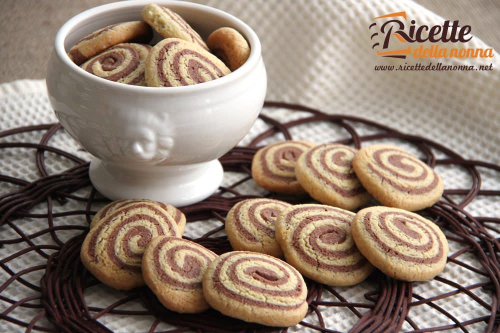 Biscotti Di Natale Leggeri.Biscotti Bicolore Senza Burro Ricette Della Nonna