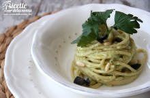 Spaghetti di Gragnano al pesto di triglie mantecati con burro Occelli