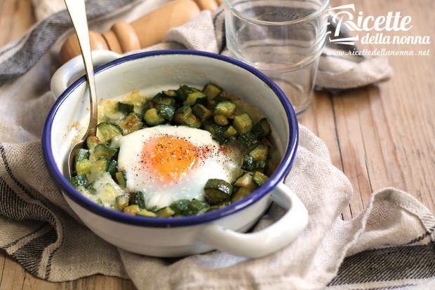 Uova e zucchine al forno con formaggio ricetta e foto