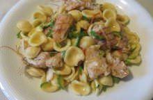 Orecchiette con cicale e zucchine