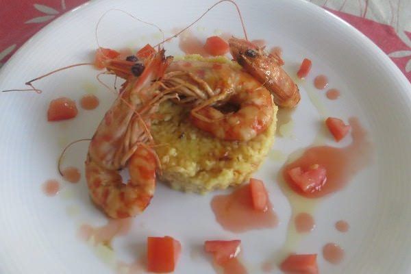 Couscous con curry e gamberi