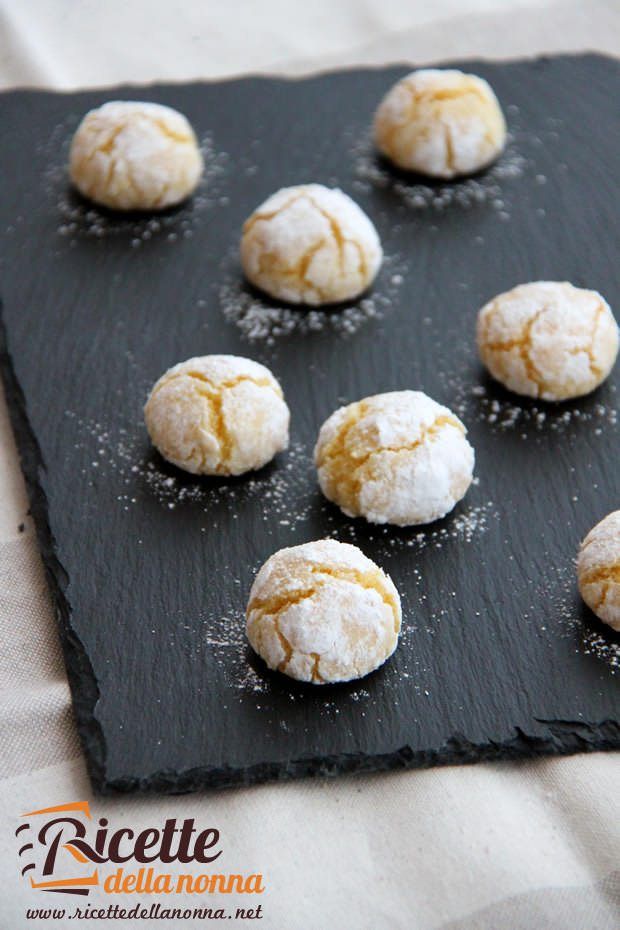 Dolcetti semola e cocco ricetta e foto