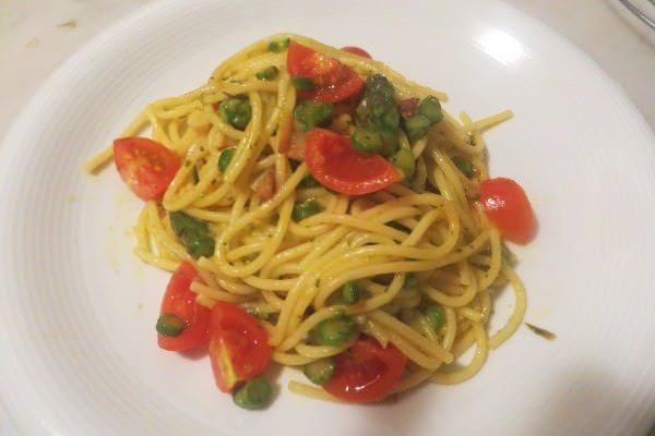 Spaghetti agli asparagi