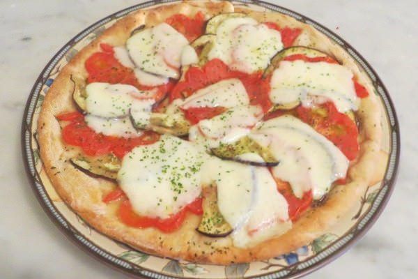 Focaccia al farro con melanzane