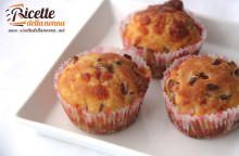 Muffin salati wurstel e provola