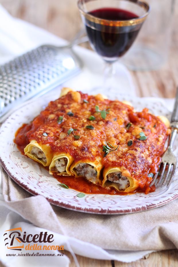 Cannelloni alla napoletana ricetta e foto