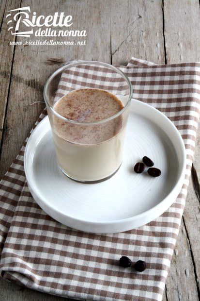 Caffè freddo vaniglia e cannella ricetta e foto