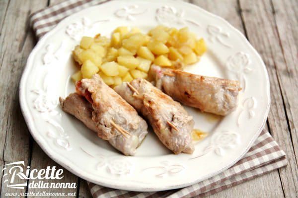 Involtini di lonza con speck, elicriso e formaggio