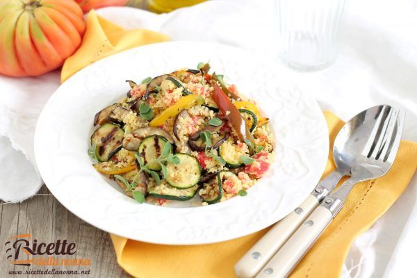 Cous cous al pomodoro e verdure grigliate