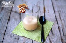 Mousse al dulce de leche con croccante di frutta secca