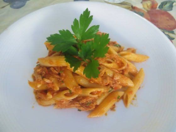 Penne tonno e Pachino ricetta e foto