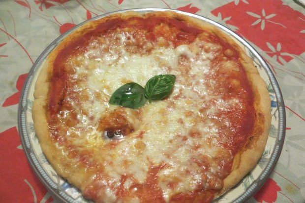 Pizza margherita ricetta e foto