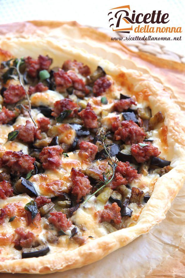 Quiche di melanzane con formaggio e salsiccia