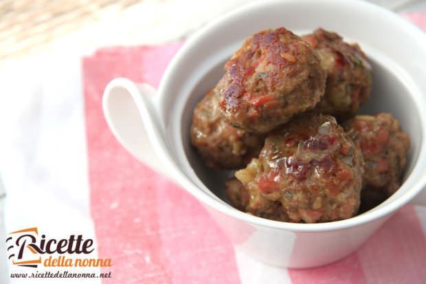 Polpette alla mortadella e castagne ricetta e foto