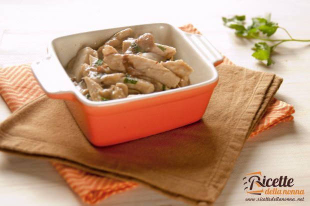 Straccetti di pollo ai funghi porcini ricetta e foto