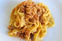 Tagliatelle al ragù di coniglio