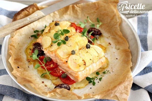 Salmone al forno light con patate