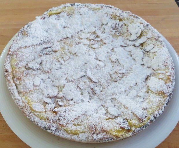 Crostata di crema alla vaniglia, mela verde e cannella ricetta e foto