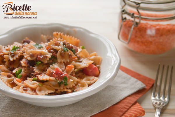 Farfalle al ragù di lenticchie