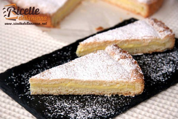 Crostata con crema allo yogurt