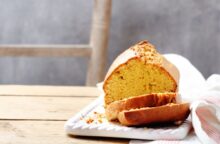 Metti insieme carote e nocciole: fai così e prepari un plumcake integrale rustico e profumato