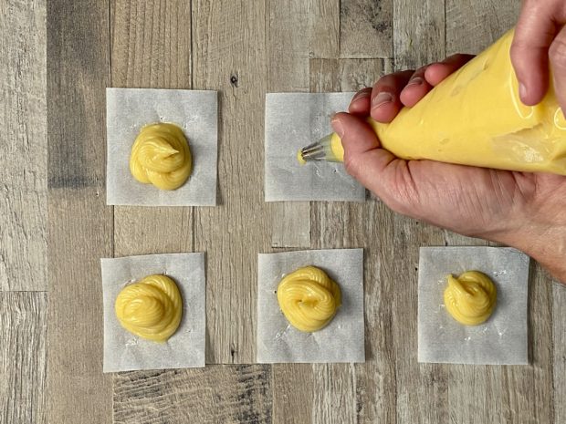 Preparazione bignè di San Giuseppe