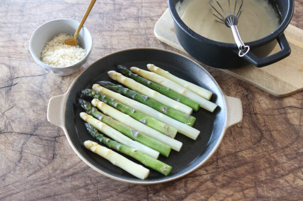 Asparagi gratinati