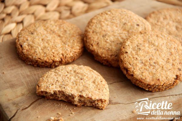 Biscotti ai cereali tipo Grancereale