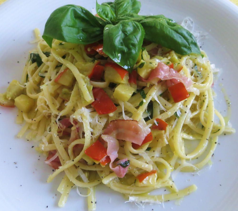 linguine alle melanzane rosse