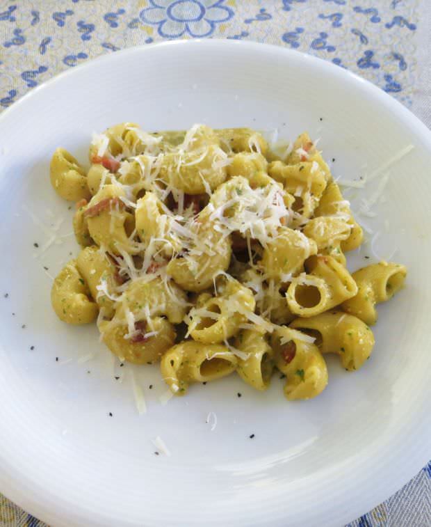 Pasta al pesto di prezzemolo | Ricette della Nonna