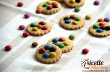 Biscotti con le smarties e le M&M’s