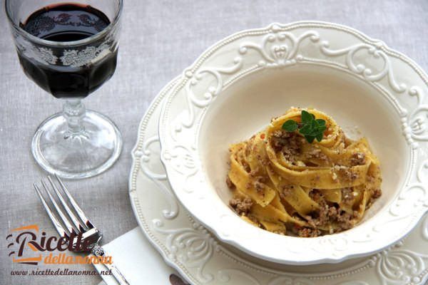 Pappardelle al ragù di agnello