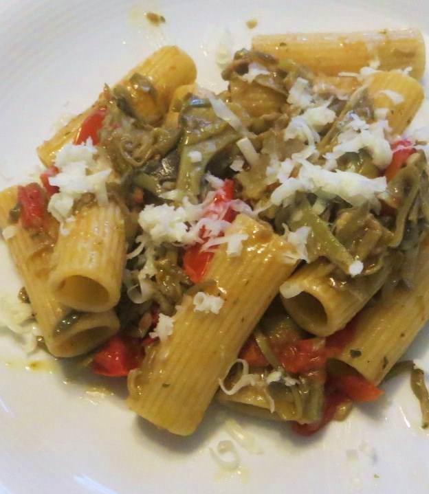 Rigatoni ai carciofi trifolati