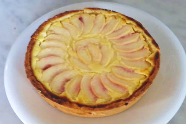 Crostata di ricotta e pesche