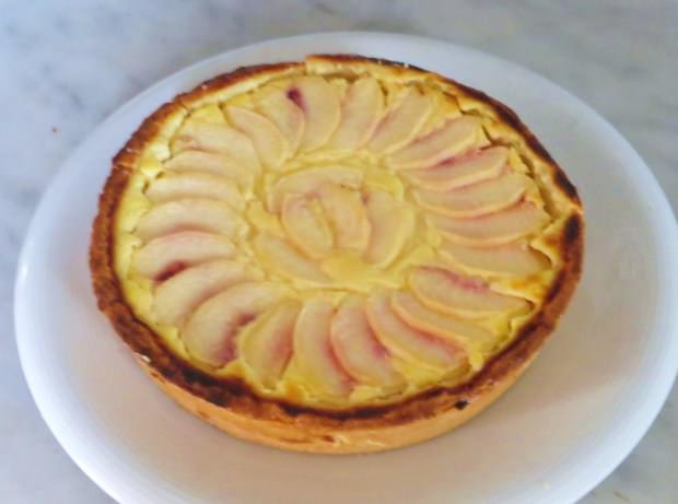 Crostata di ricotta e pesche