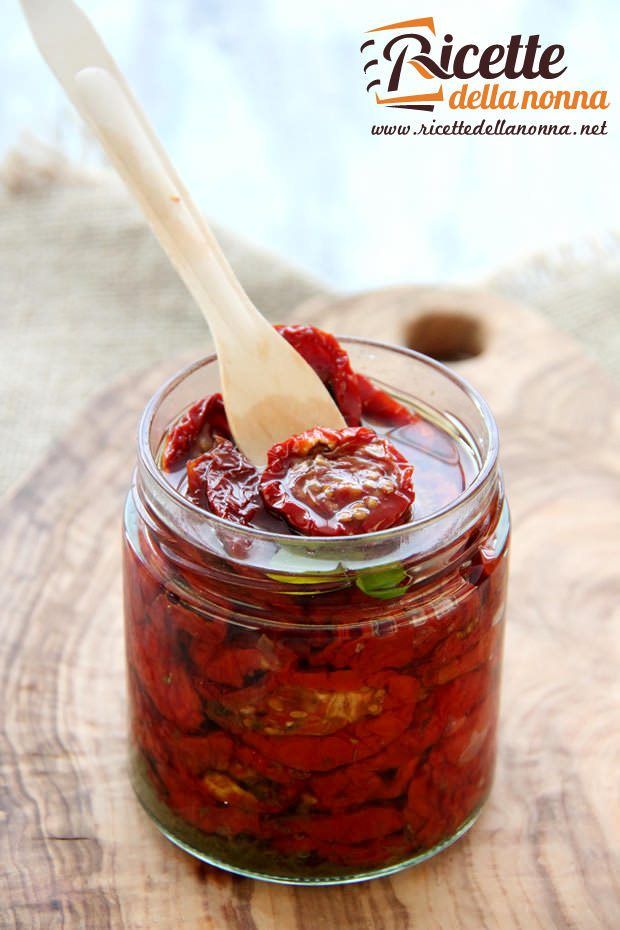 Pomodori secchi: ricetta, conservazione e come farli