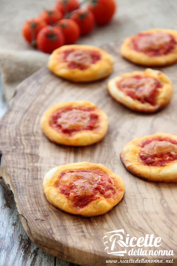 Pizzette rosse da aperitivo