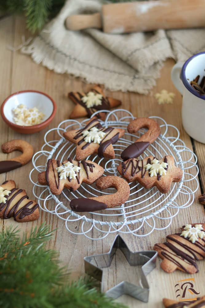 STAMPO PER BISCOTTI AL CIOCCOLATO NATALIZI – Cartaria Ciampino