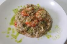 Risotto con carciofi e gamberi