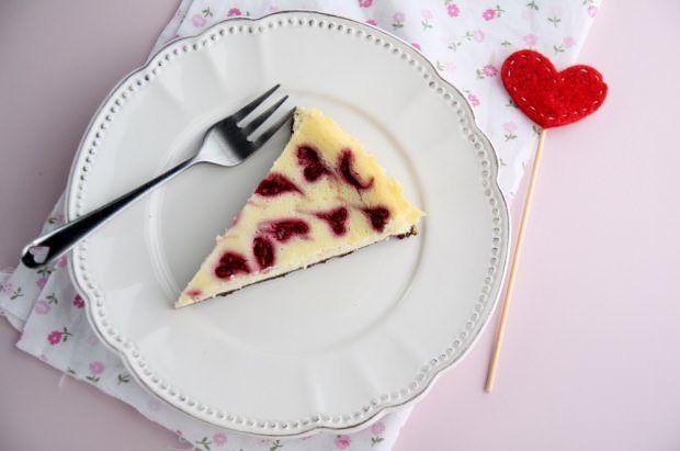 Cheesecake-alla-ricotta-e-lamponi