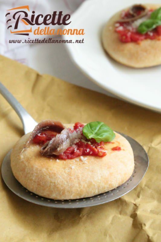 Pizza fritta alla napoletana Ricette della Nonna