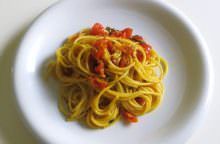 Spaghetti pomodoro e zafferano